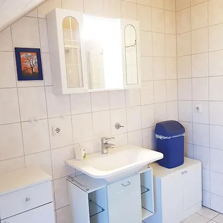 Strandstrasse 30 - 15-09